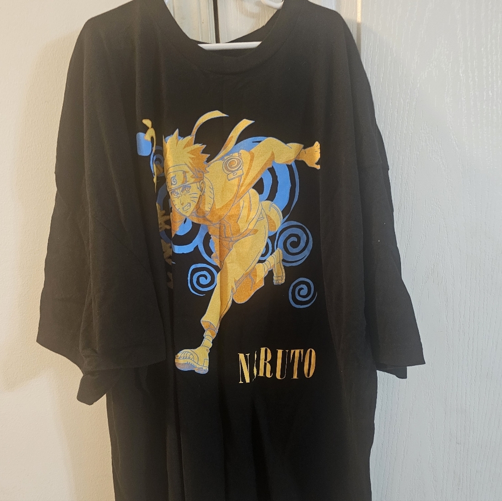 Naruto Graphic T-Shirt